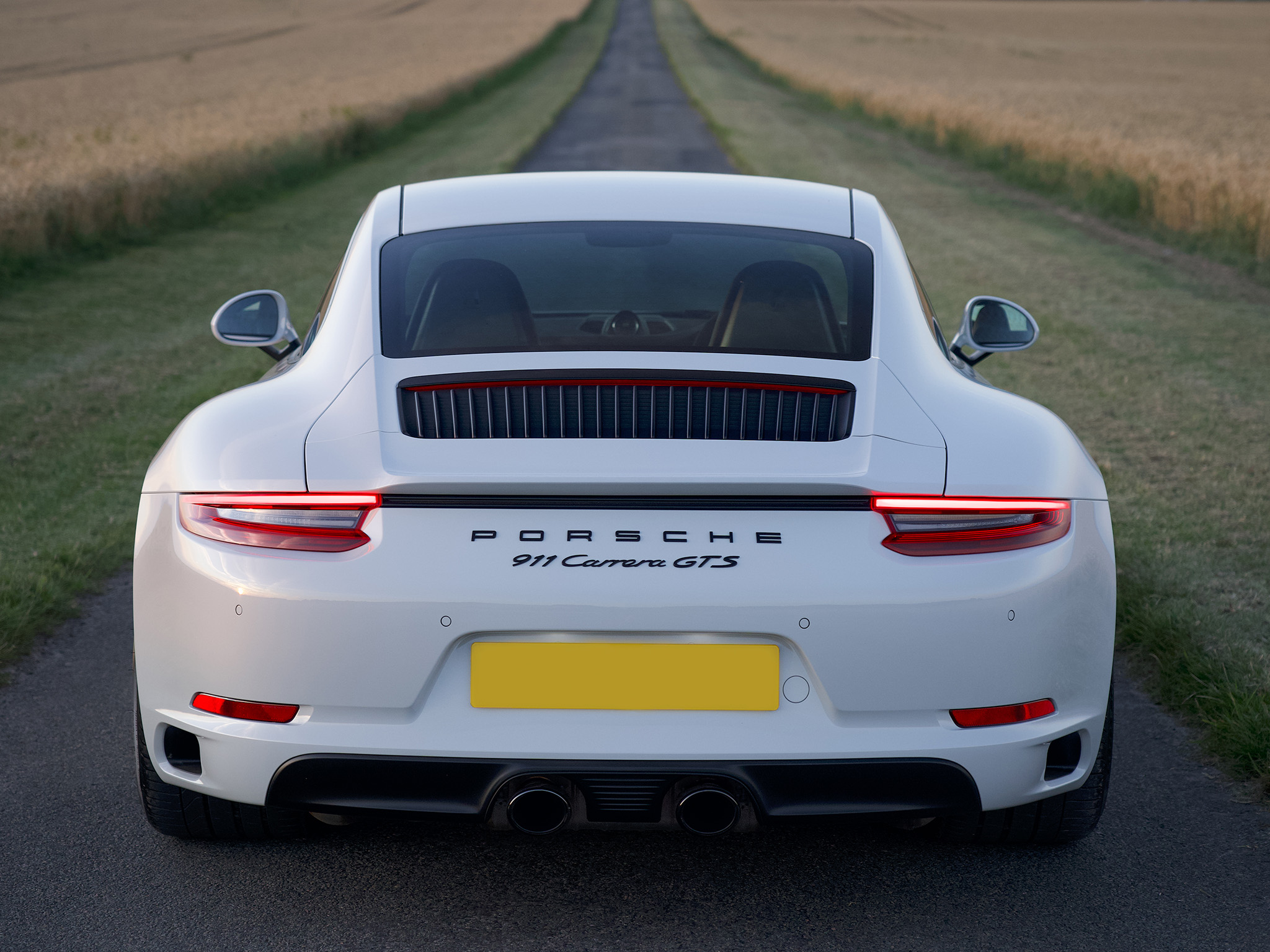 Porsche 991 Carrera GTS